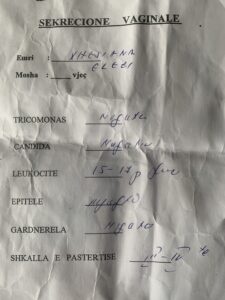 Pershendetje doktor/doktoresh  kam nje jave qe kam kruajtje, djegie, dhe sekrecione me shume se zakonisht . Bera nje analize te sekrecioneve vaginale dhe perfundimi eshte si ne foto, cfare me keshilloni??